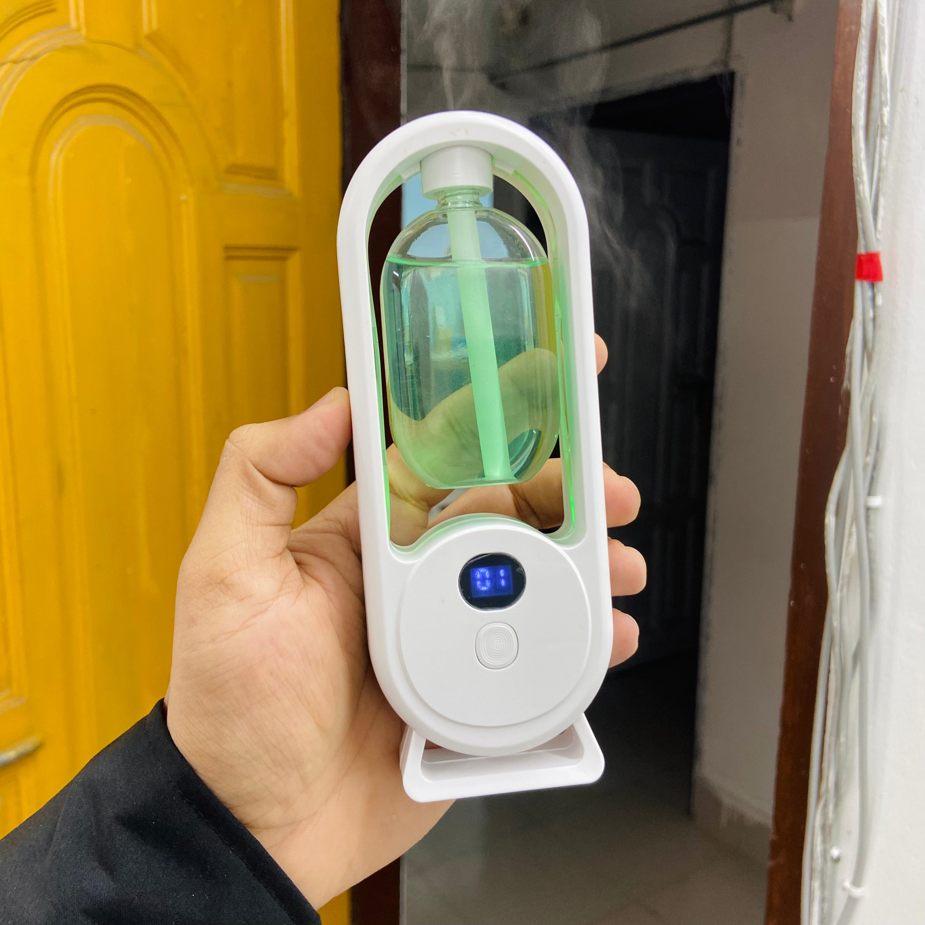 Rechargeable Aroma Diffuser & Air Freshener